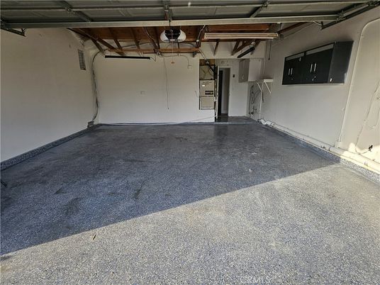 Garage, Interior