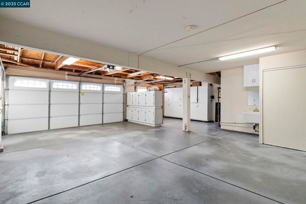 Garage, Interior