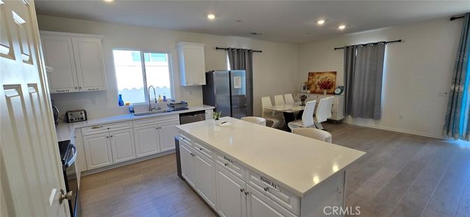 Dining room, Interior, Kitchen, Recessed Lighting, Wood Texture Flooring