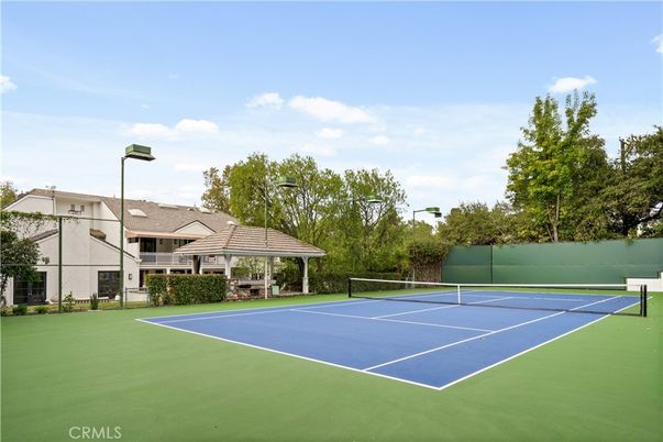 Exterior, Tennis Courts