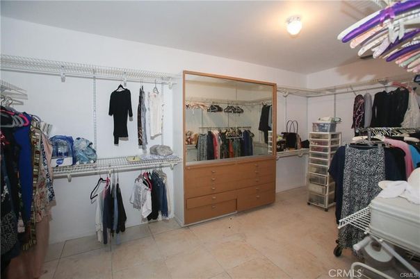 Interior, Walk-in Closets