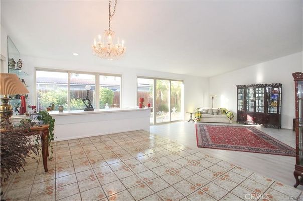 Chandelier, Interior, Recessed Lighting