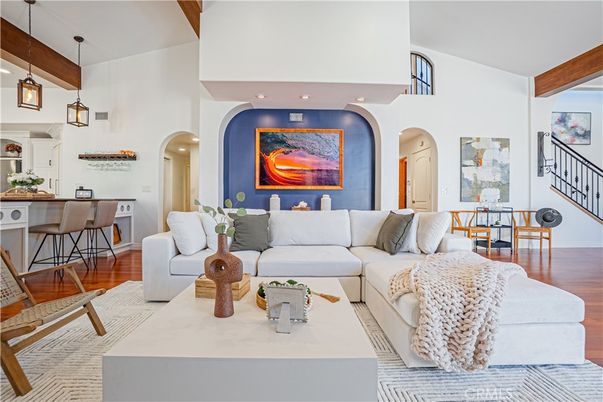 Interior, Living room, Pendant Lights, Recessed Lighting, Wooden Beams, Wood Texture Flooring