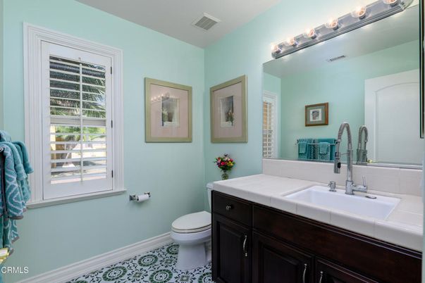 Bathroom, Interior, Tile Countertops