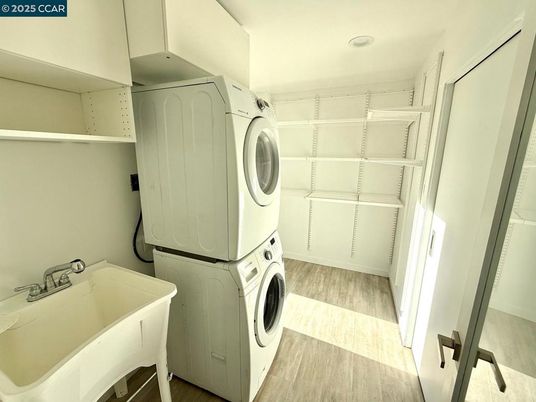 Interior, Recessed Lighting, Utility Closets, Washer, Wood Texture Flooring