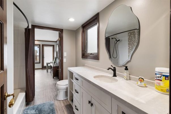 Bathroom, Dual Sink Vanities, Interior, Recessed Lighting, Wood Texture Flooring