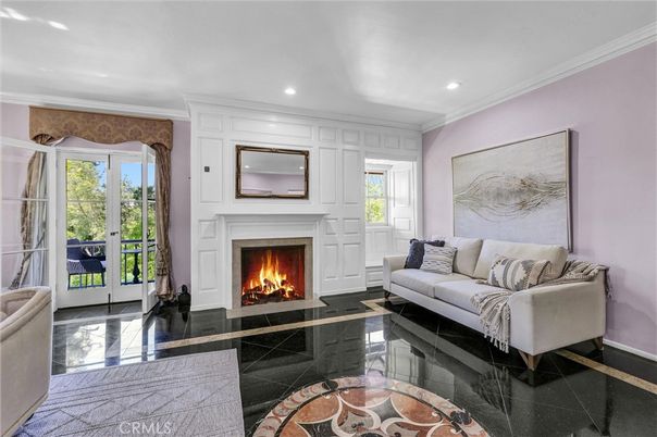 Fireplace, Interior, Living room, Recessed Lighting
