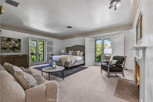 Bedroom, Fireplace, Interior, Living room