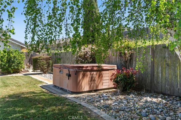 Exterior, Hot Tub
