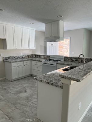 Interior, Kitchen, Marble, Recessed Lighting