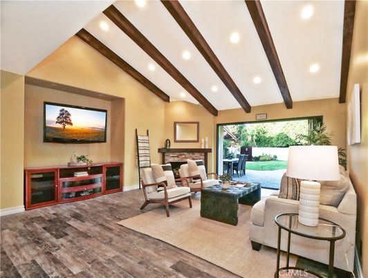 Interior, Living room, Recessed Lighting, Wooden Beams, Wood Texture Flooring