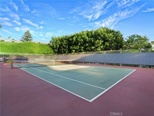 Exterior, Tennis Courts