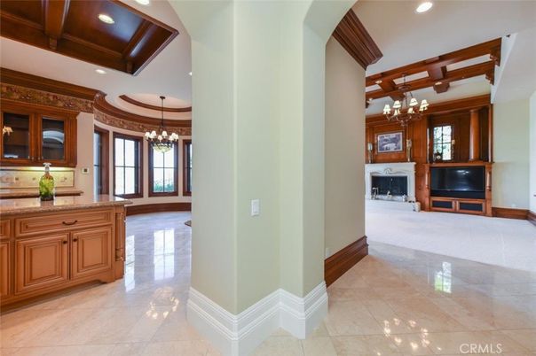 Chandelier, Fireplace, Interior, Recessed Lighting, Wooden Beams