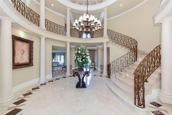 Chandelier, Interior, Recessed Lighting