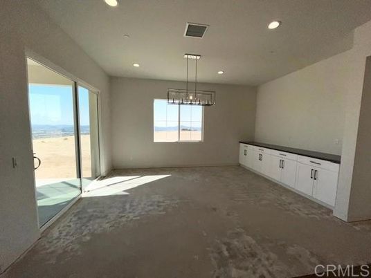 Empty room, Interior, Pendant Lights, Recessed Lighting