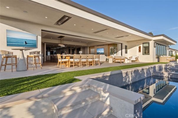 Exterior, Pool, Water