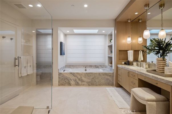 Bathroom, Glass Shower, Interior, Pendant Lights, Recessed Lighting
