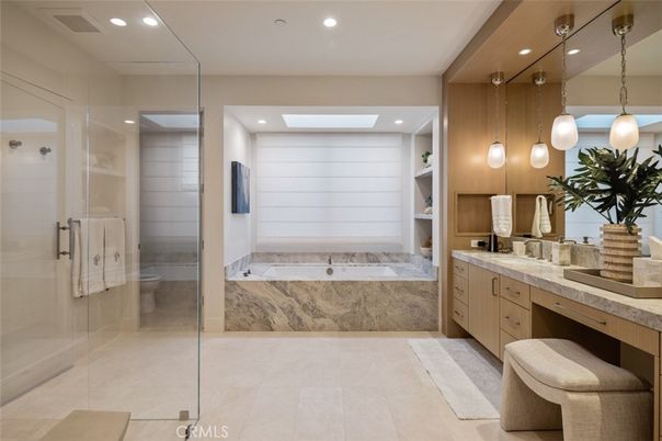 Bathroom, Glass Shower, Interior, Pendant Lights, Recessed Lighting