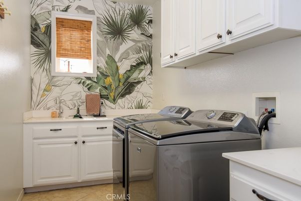 Interior, Washer