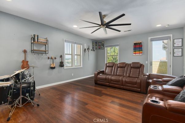Home Theatre Room, Interior, Living room, Recessed Lighting, Wood Texture Flooring