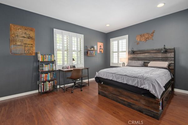 Bedroom, Home Office, Interior, Recessed Lighting, Wood Texture Flooring