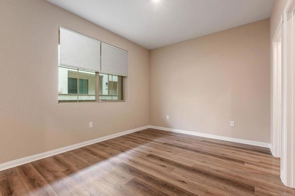 Interior, Kitchen, Living room, Recessed Lighting, Stainless Steel Appliances, Wood Texture Flooring