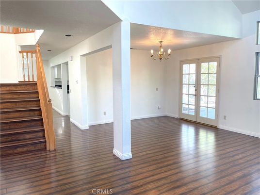Chandelier, Empty room, Interior, Wood Texture Flooring