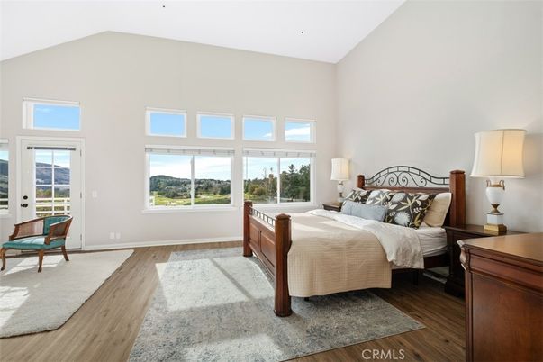 Bedroom, Interior, Water, Wood Texture Flooring
