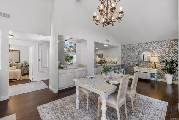 Chandelier, Dining room, Interior, Kitchen, Recessed Lighting, Stainless Steel Appliances, Wood Texture Flooring