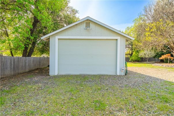 Backyard, Detached Garage, Exterior
