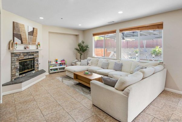 Fireplace, Interior, Living room, Recessed Lighting