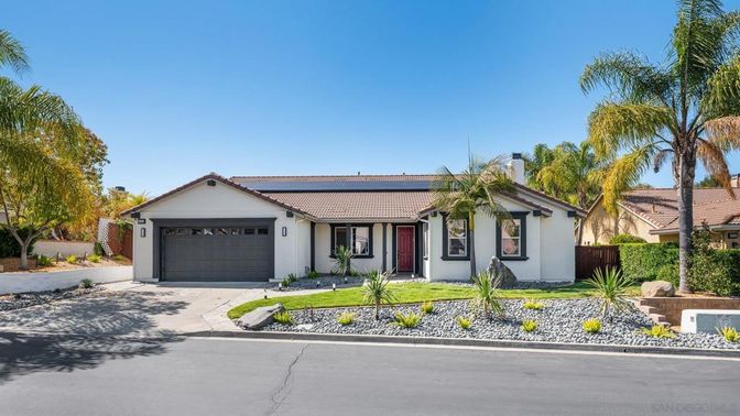 Attached, Exterior, Facade, Solar Panels, Ranch