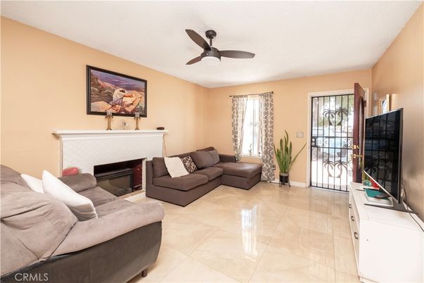 Fireplace, Interior, Living room