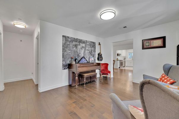 Interior, Piano, Wood Texture Flooring