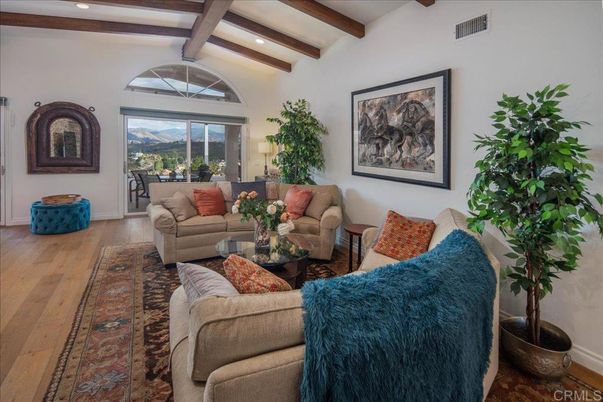 Interior, Living room, Recessed Lighting, Wooden Beams, Wood Texture Flooring