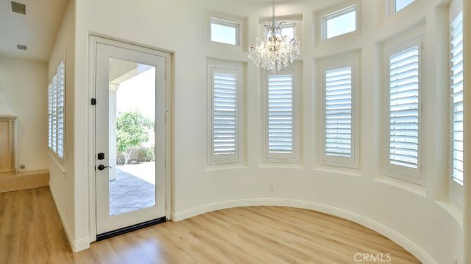 Chandelier, Empty room, Interior, Wood Texture Flooring