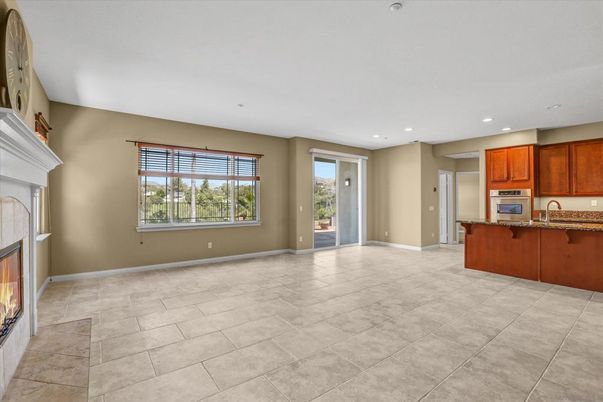 Empty room, Fireplace, Interior, Kitchen, Recessed Lighting