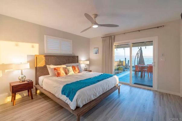 Bedroom, Interior, Water, Wood Texture Flooring