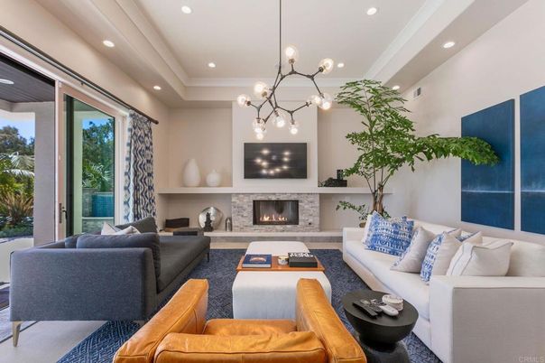 Fireplace, Interior, Living room, Pendant Lights, Recessed Lighting