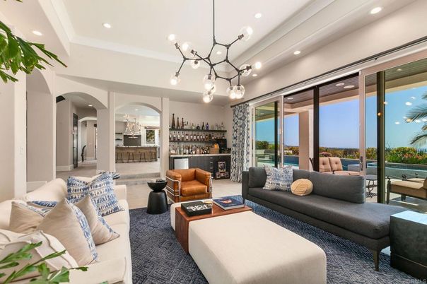 Interior, Living room, Pendant Lights, Recessed Lighting