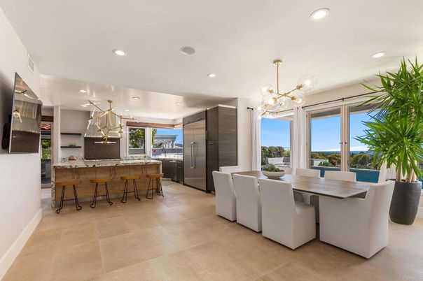 Dining room, Interior, Kitchen, Pendant Lights, Recessed Lighting, Stainless Steel Appliances
