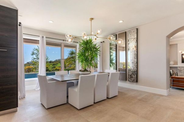 Dining room, Interior, Pendant Lights, Recessed Lighting
