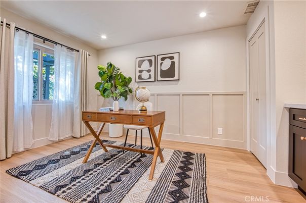 Home Office, Interior, Recessed Lighting, Wood Texture Flooring