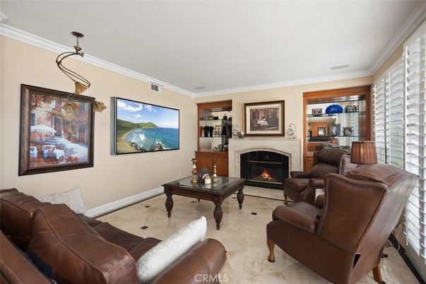 Fireplace, Interior, Living room, Pendant Lights