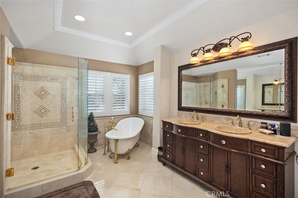 Bathroom, Dual Sink Vanities, Free Standing Baths, Glass Shower, Interior, Recessed Lighting