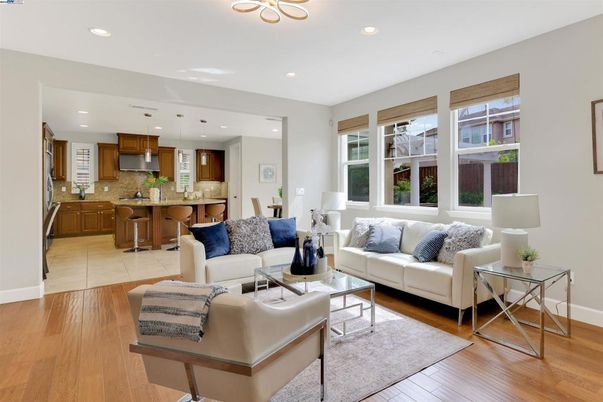 Interior, Kitchen, Living room, Pendant Lights, Recessed Lighting, Wood Texture Flooring