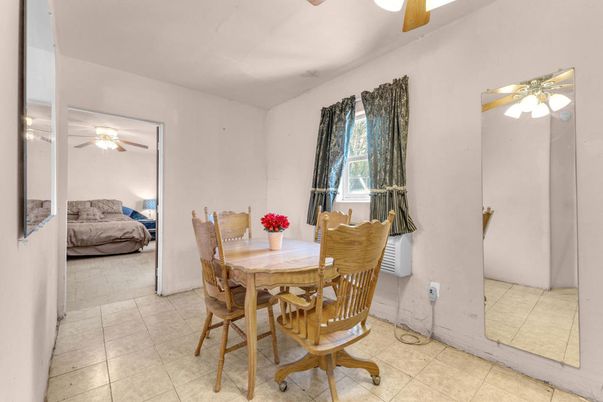 Bedroom, Dining room, Interior