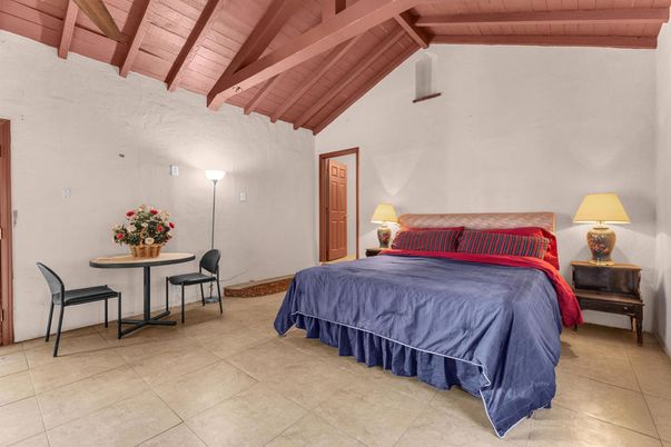 Bedroom, Interior, Wooden Beams, Wooden Ceilings
