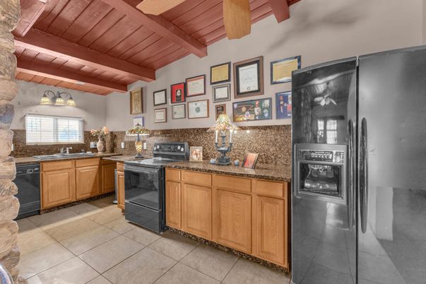 Interior, Kitchen, Wooden Beams, Wooden Ceilings