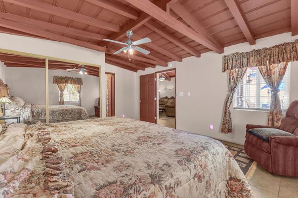 Bedroom, Interior, Wooden Beams, Wooden Ceilings